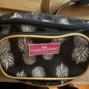 Simply Southern Black and White Pineapple Bag